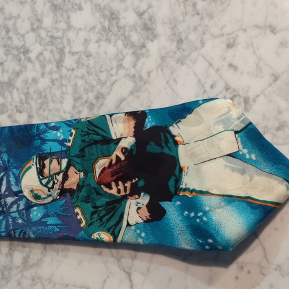 Vintage Miami Dolphins NFC East Tie - Picture 2 of 13